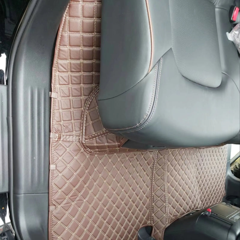 CarLux™ Complete Floor Protection Set: 3D Boot Liner and Car Mats For Your Nissan Y62