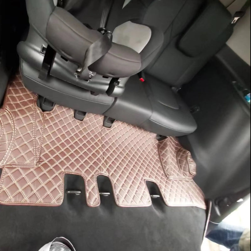 CarLux™ Complete Floor Protection Set: 3D Boot Liner and Car Mats For Your Nissan Y62