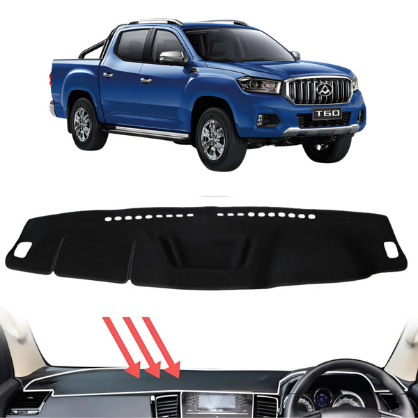 CarLux™ Black Dash Mat for LDV T60