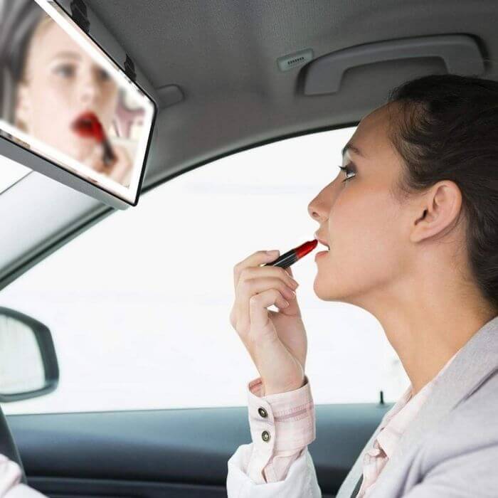 Illuminated visor mirror on sale car