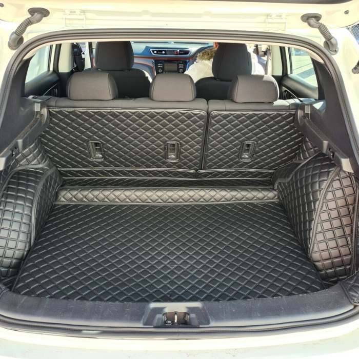 CarLux™  Custom Made Boot Liner for Range Rover Evoque 2011-2018 1st Gen