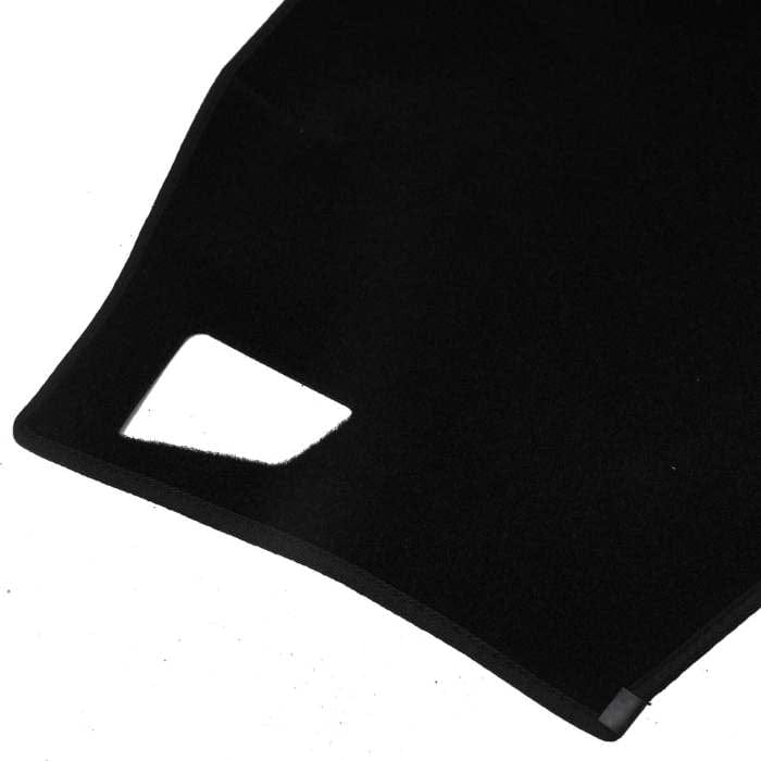 CarLux™ Black Dash Mat for Isuzu MU-X